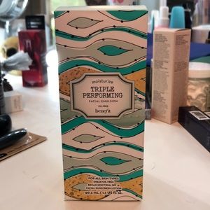 Benefit Triple Performing Facial Emulsion